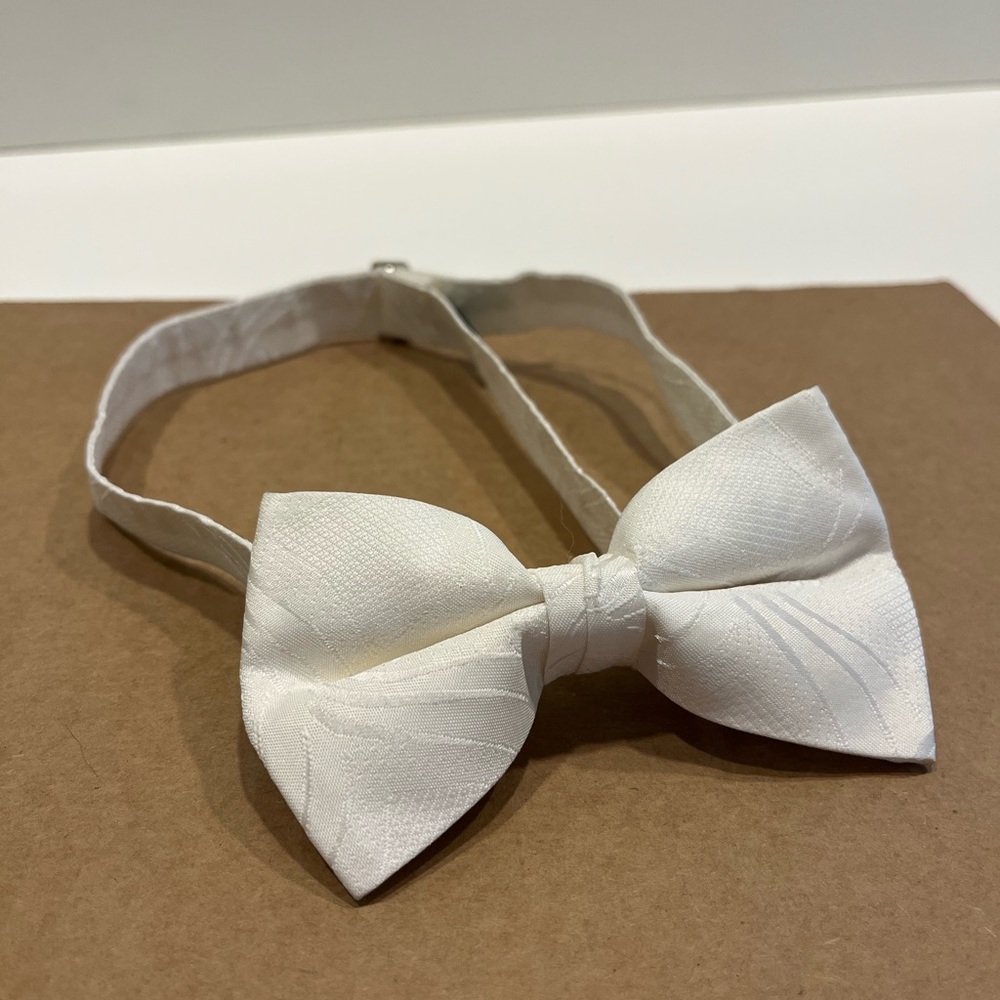 White silk bow tie